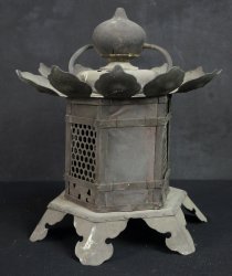 Japan Tsuridoro lamp 1700