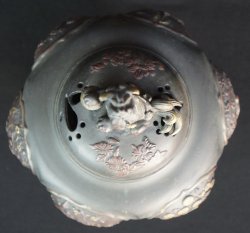 Koro art censer 1970