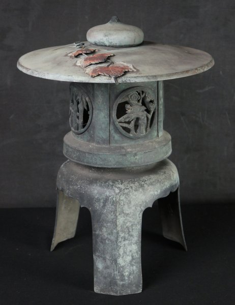 Japanese garden lamp 1900