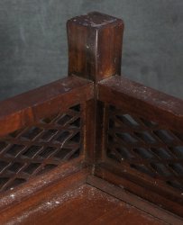 Kadai stand1980