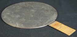 Kame mirror 1890s