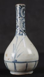 Karakusa Ichirin Imari vase 1800