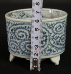 Karakusa-Koro censer 1800