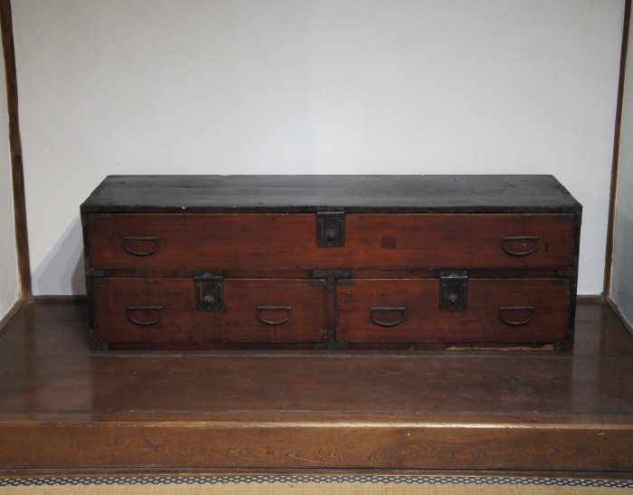 Katana-Dansu Edo 1800