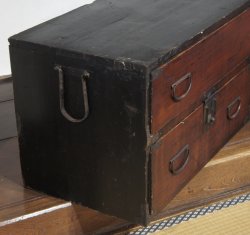 Katana-Dansu Edo 1800