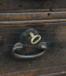 Keyaku Hikidashi-Tansu cabinet 1800