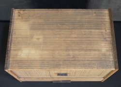 Kiridansu cabinet 1900