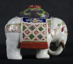 Ko-Imari sculpture 1900 craft