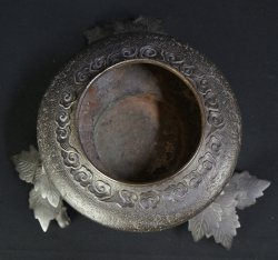 Koro censer base 1800