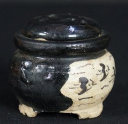 Kuro-Oribe censer Koro 1960