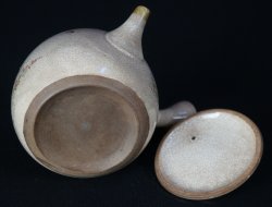 Kutani tea pot 1900