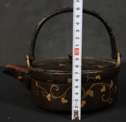 Lacquer vessel 1800