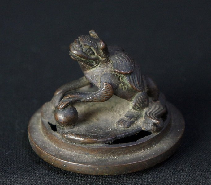 Lion Shishi 1800