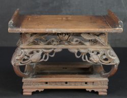 Lotus sculpture stand 1900