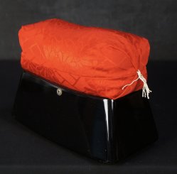 Makura pillow 1930