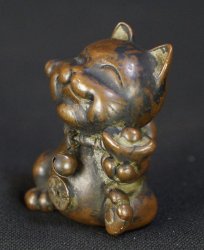 Maneki miniature cat 1900