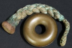 Maru antique bell 1800