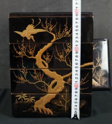 Meiji lacquer Jyubako 1880s