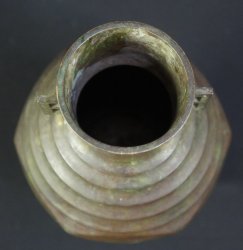 Minimalist bronze1930