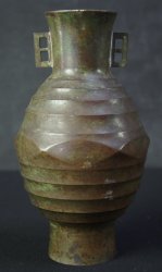 Minimalist bronze1930