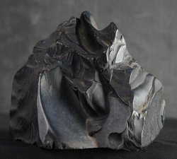 Minimalist Suiteki 1900