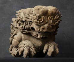 Miyadaiku lion carving 1800