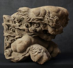 Miyadaiku lion carving 1800