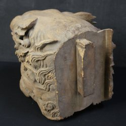 Miyadaiku lion carving 1800