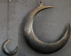 Moon vase 1980 Ikebana