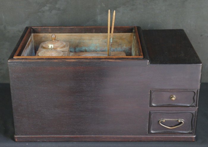 Nagahibachi tea cabinet 1920s