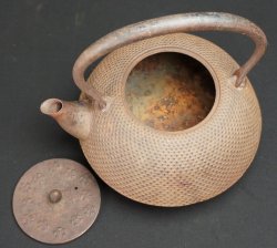 Nambu cast iron kettle 1900