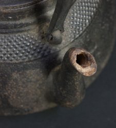 Nambu iron kettle 1900