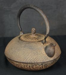 Nambu-Tetsubin cast iron 1900s