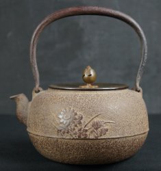 Nambu-Tetsubin cast iron 1970s