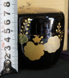 Natsume lacquer tea box 1950