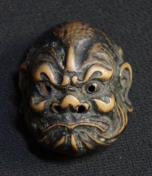 Netsuke Nio deity 1800