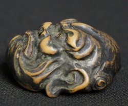 Netsuke Nio deity 1800