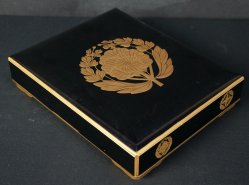 Okyo lacquered box 1900