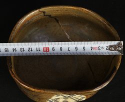 Oribe-Chawan Kintsuki1900