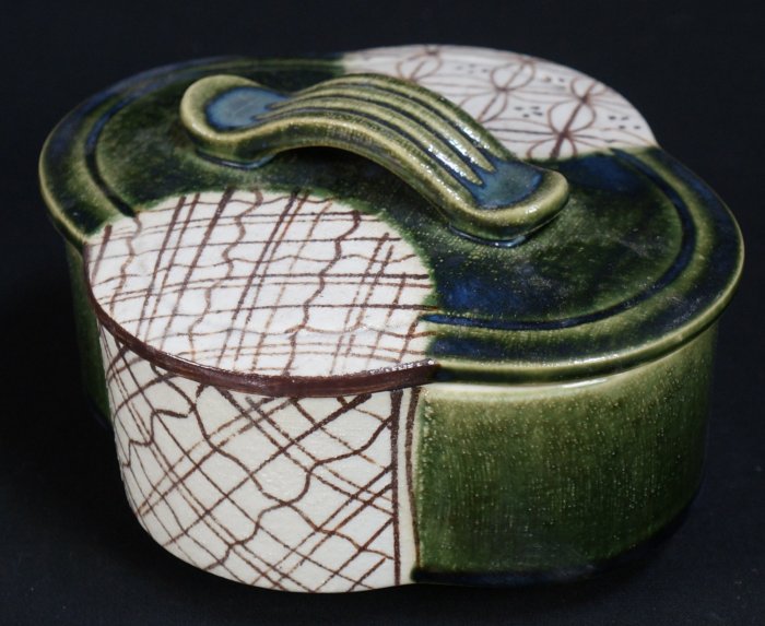 Oribe Jikiro ceramic 1970