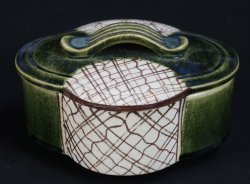 Oribe Jikiro ceramic 1970