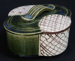 Oribe Jikiro ceramic 1970