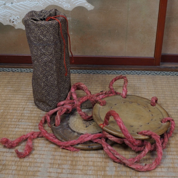 Japan drum Tsuzumi Taiko Noh theater 1880s Japanese traditional