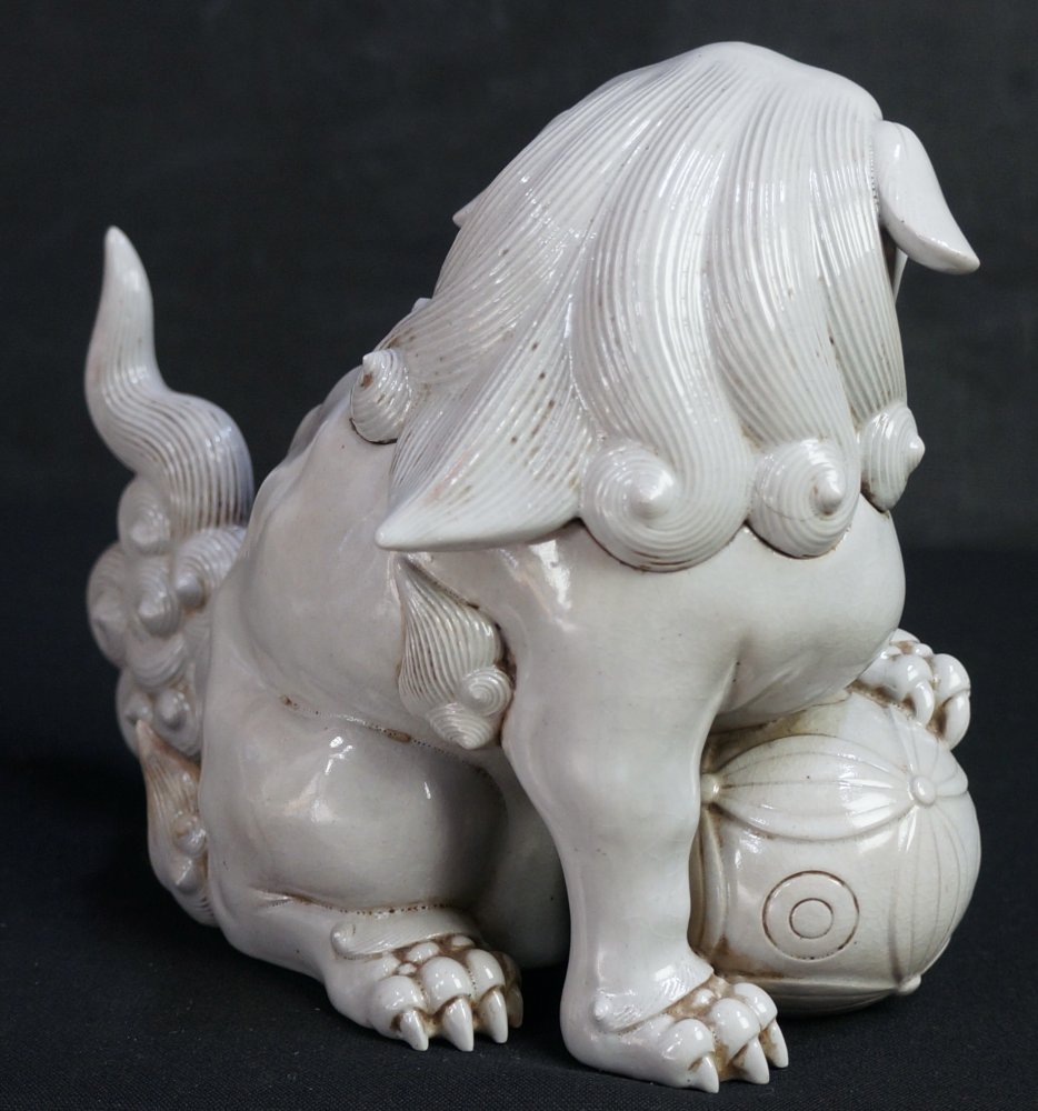 激安通販の Antique Japan Shiro-bizen ceramic sculpture Shishi-Koro 焼酎
