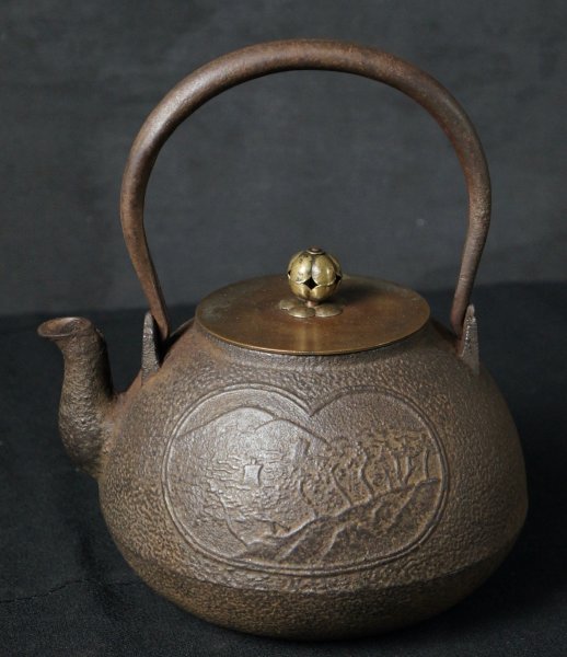 Ryobundo Tetsubin cast iron 1900s