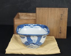 Sagi bird bowl 1880