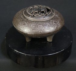 Sand cast Koro 1900