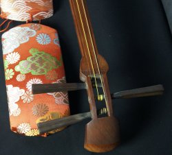 Shamisen harp 1970