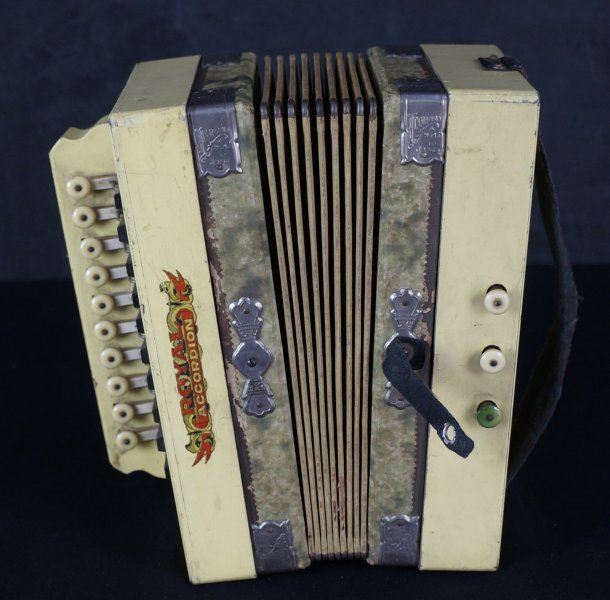 Japan accordion Royal 1930