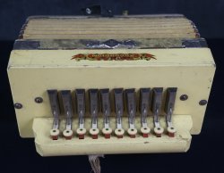 Japan accordion Royal 1930